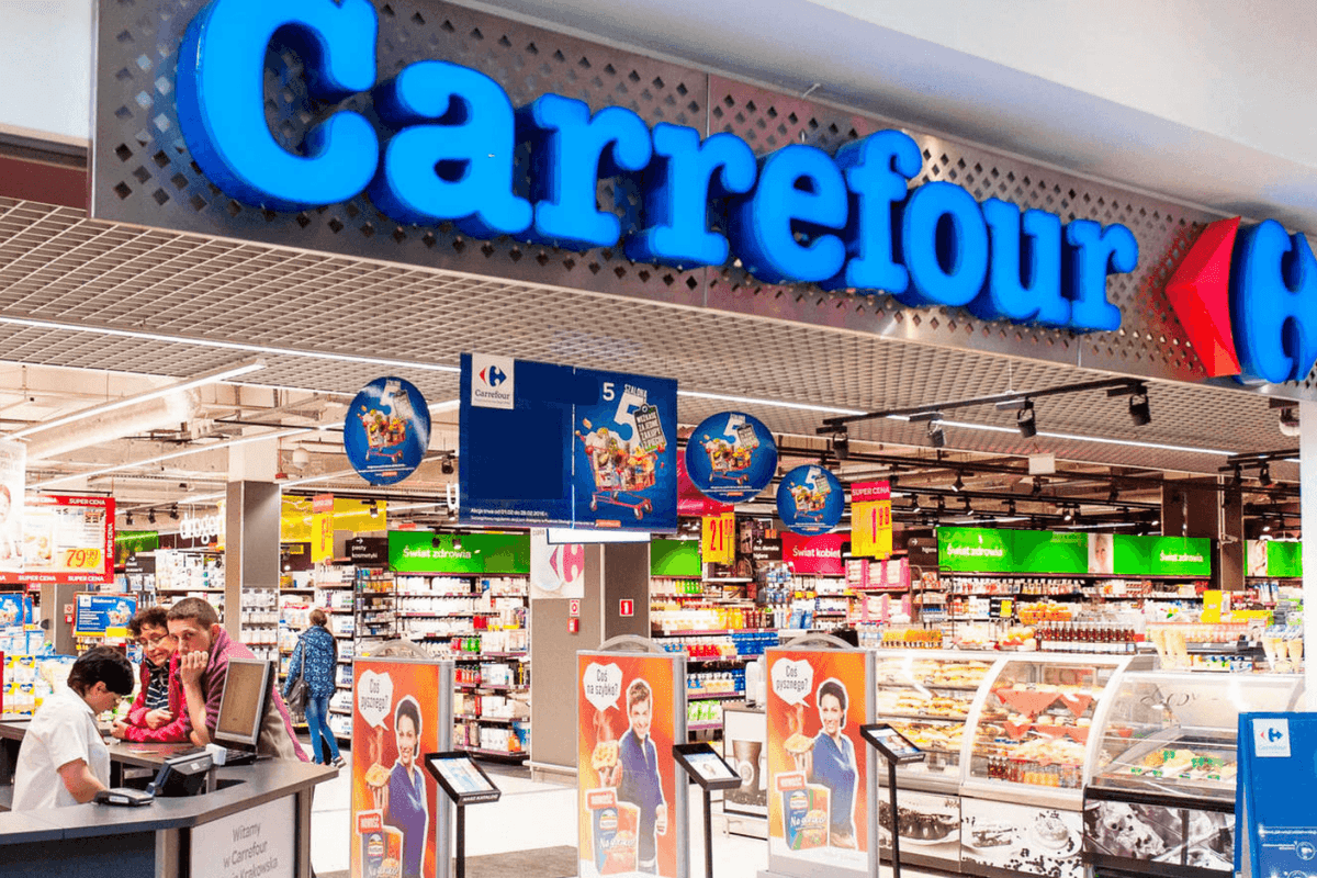 Carrefour lascia l’Italia, cosa cambia per i punti vendita diretti e quelli in franchising