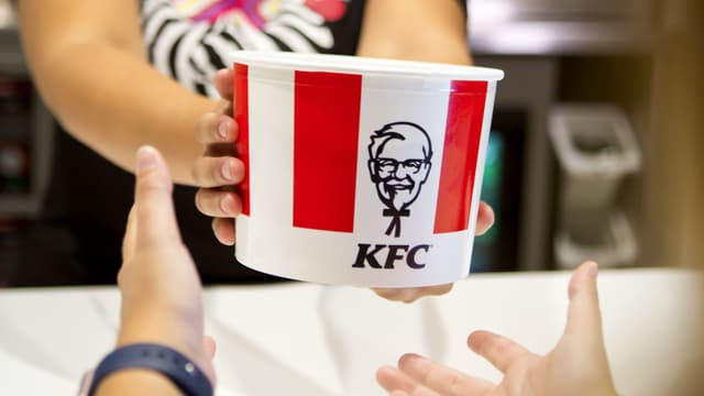 KFC accelera in Campania: nuova apertura a Casoria
