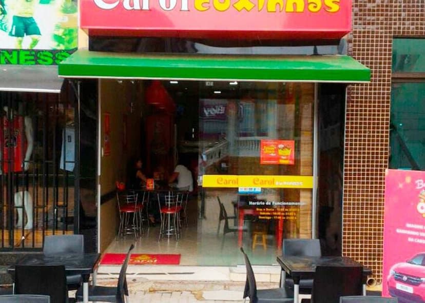 Carol Coxinhas — 4