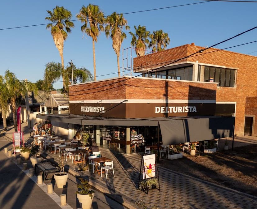 Del Turista — 2