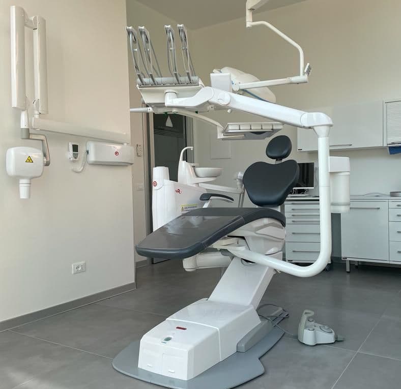Dott. Louis Studio Dentistico Franchising — 5