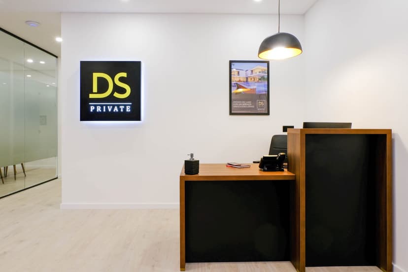 DS Private — 1