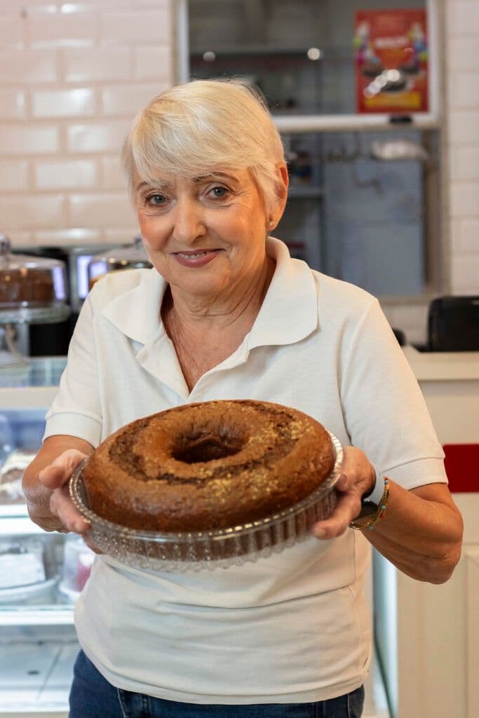 Fábrica de Bolo Vó Alzira — 4