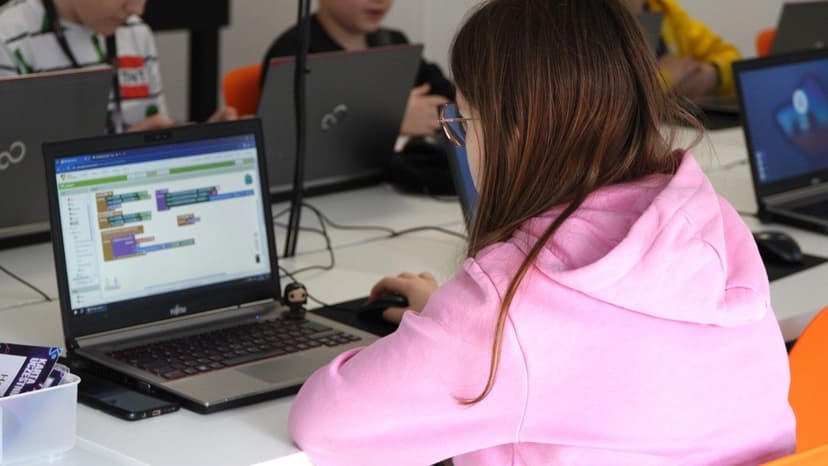 Giganci Programowania — 3