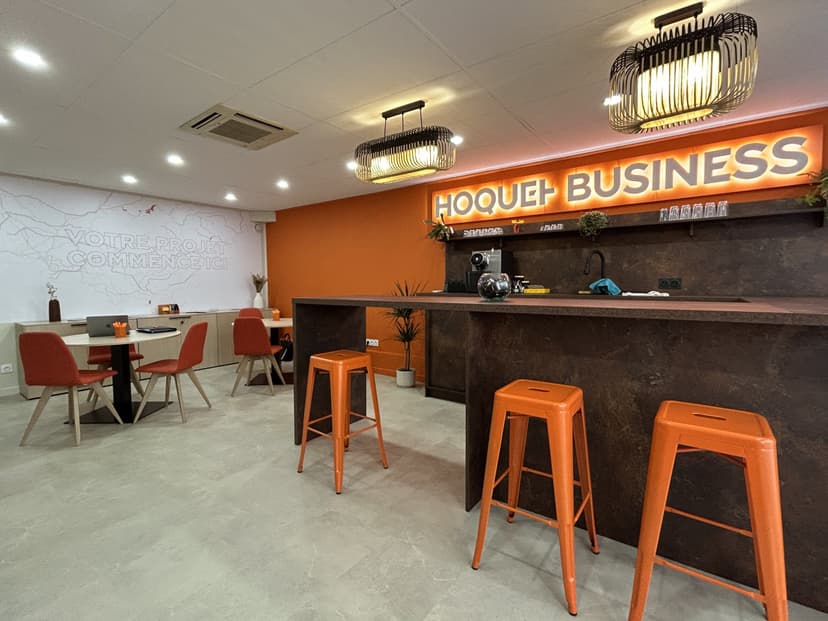 Hoquet Business — 2