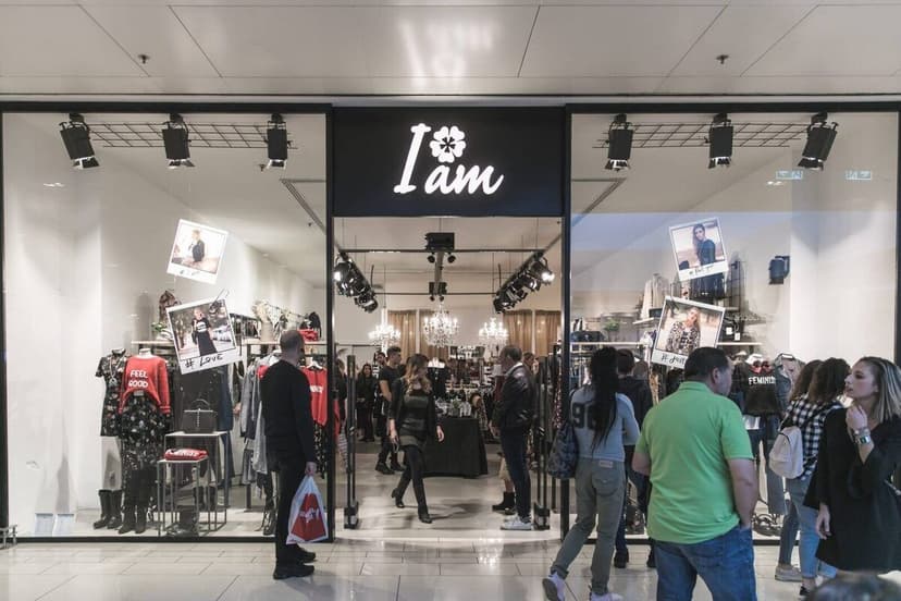 I AM franchising — 1