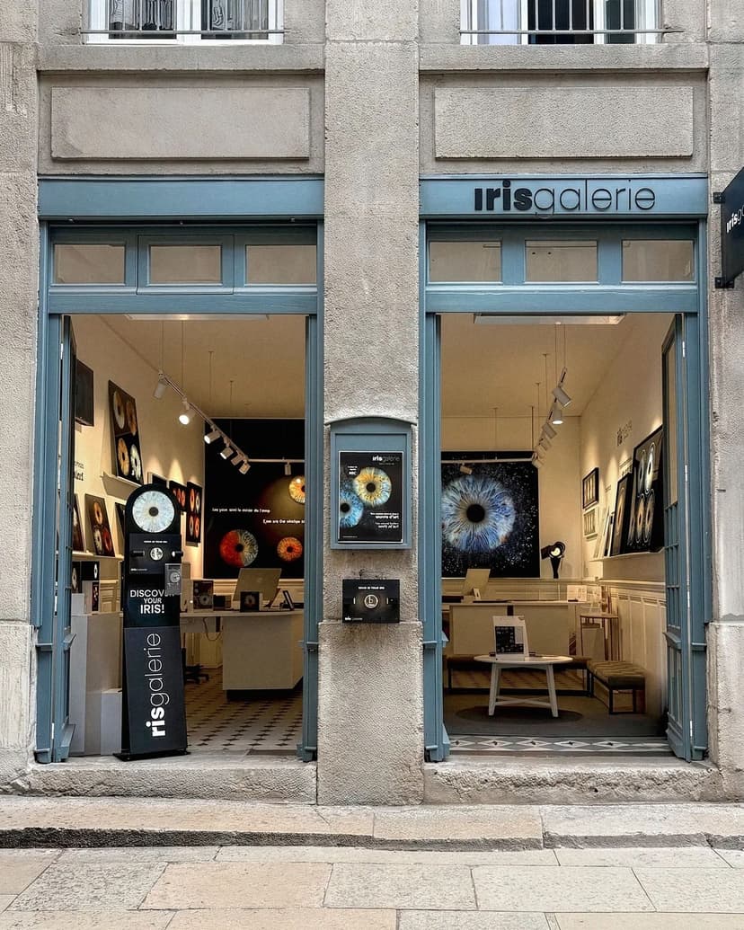Iris Galerie — 2