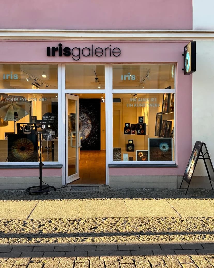 Iris Galerie — 5