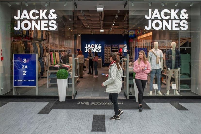 Jack & Jones — 1