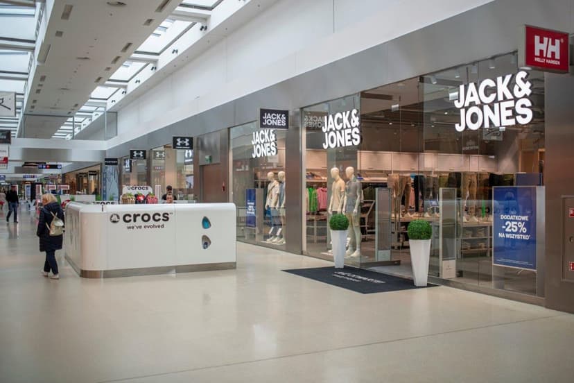 Jack & Jones — 2