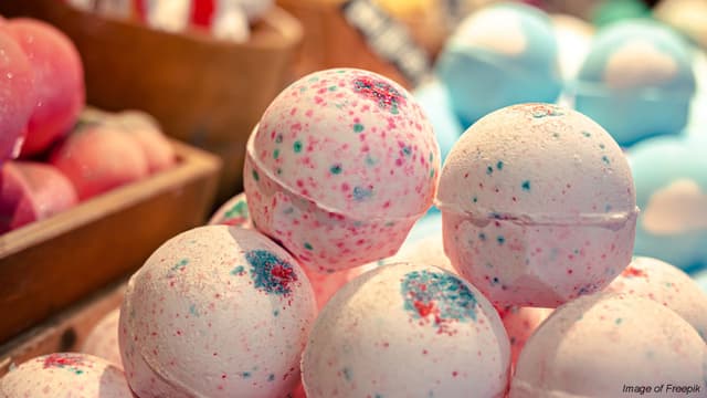 Lush avvia il franchising in Italia: crescita selettiva e alleanze strategiche nel retail beauty