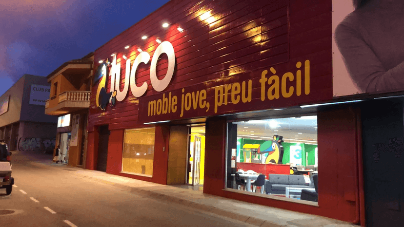 MUEBLES TUCO — 4