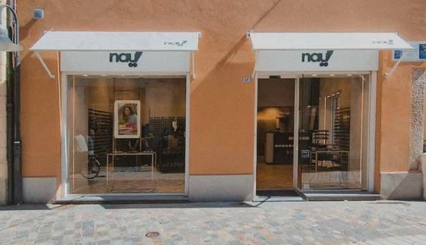 Nau Franchising — 1
