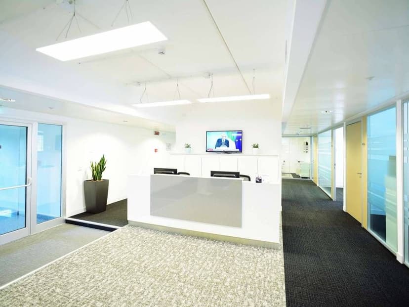Nova Franchising — 2