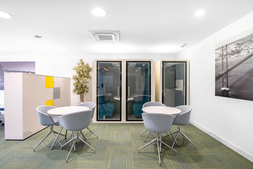 Regus — 3