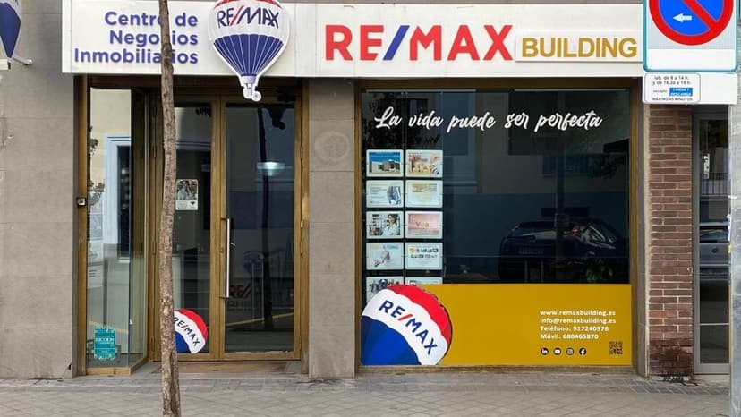 REMAX — 2
