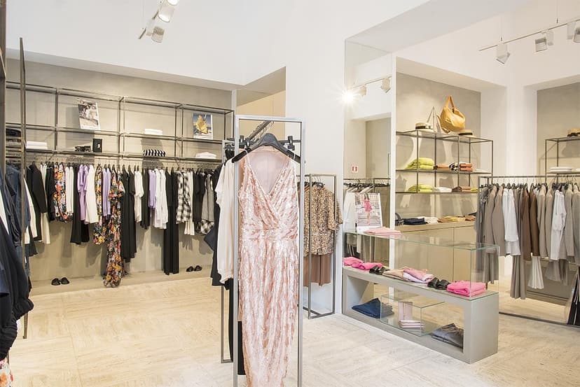 Sandro Ferrone Franchising — 5