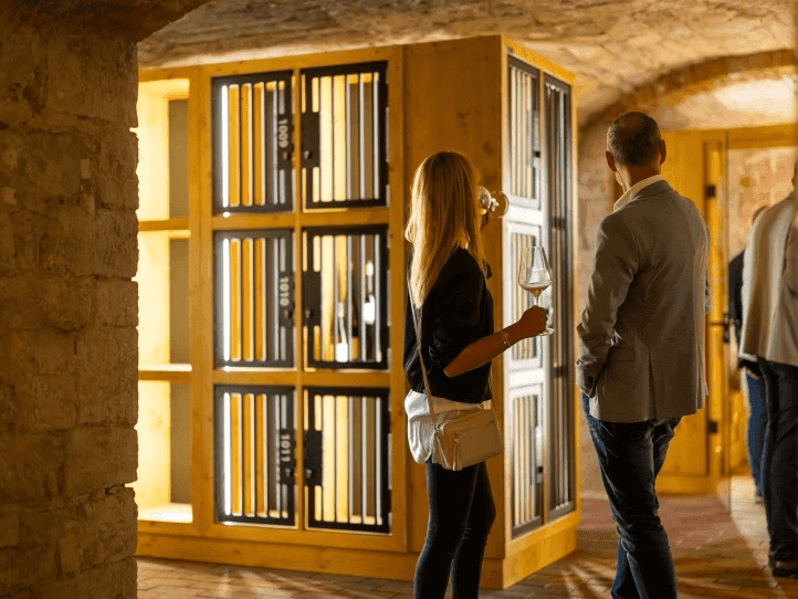 wineBANK — 4
