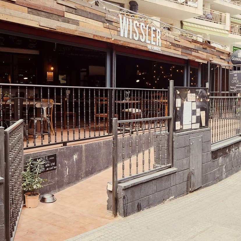 WISSLER: Bar & Burgers — 1