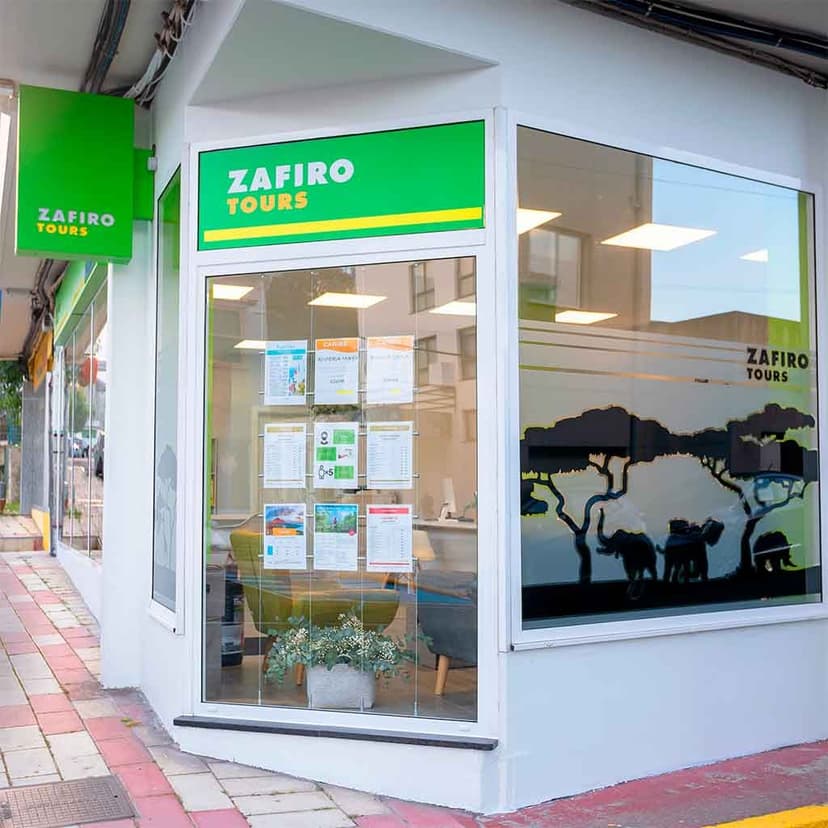 Zafiro Tours — 1